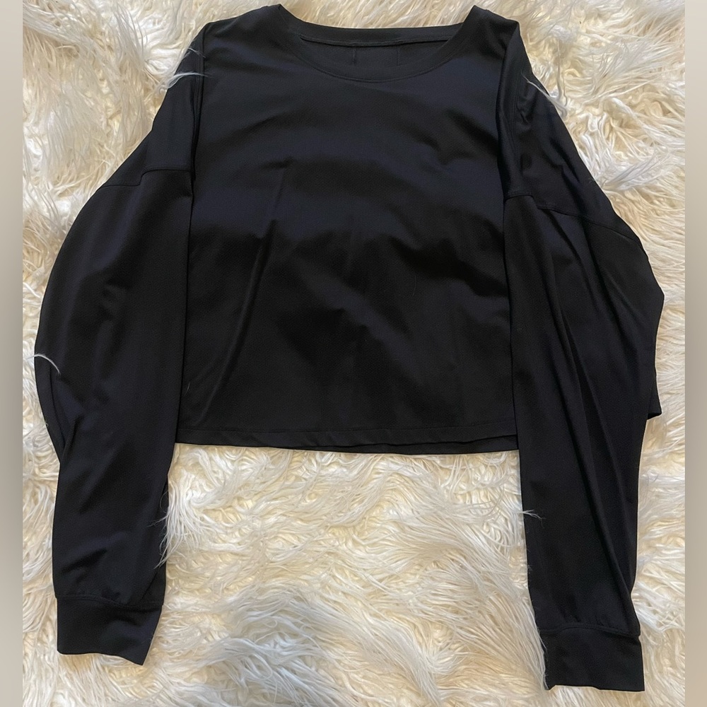 NWOT Lululemon Black Long Sleeve - Picture 2 of 2